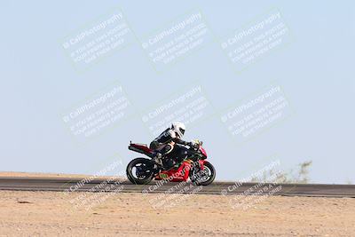 media/Nov-17-2024-CVMA (Sun) [[1fec520723]]/Race 11-Amateur Supersport Open/